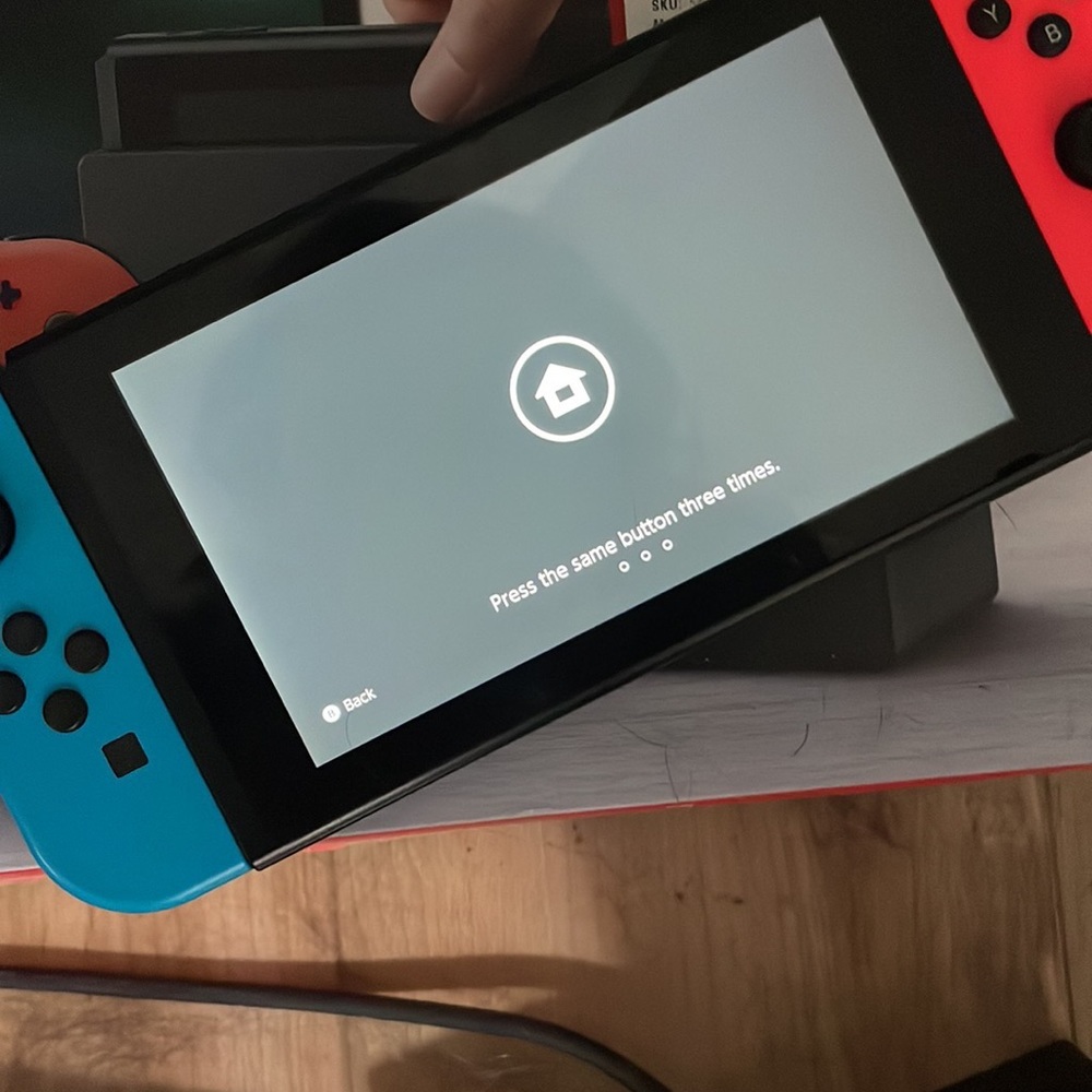 nintendo switch bundle - Picture 3 of 4